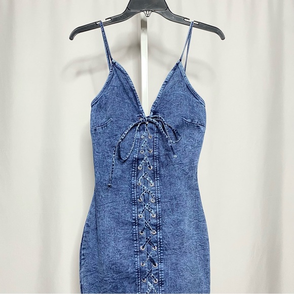 Windsor Denim Lace-Up Mini Dress • S - Picture 5 of 8